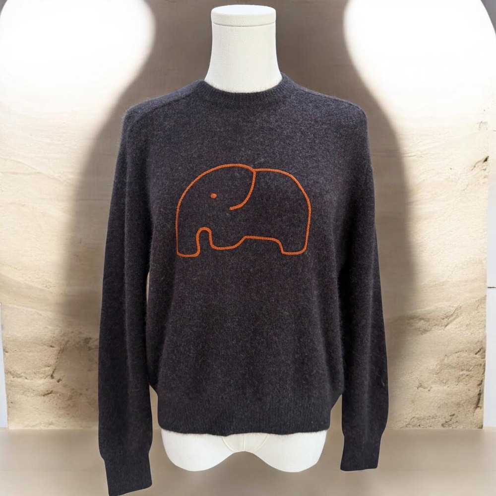 Geli Elephant Sweater Charcoal Soft Knit Fall Cozy Minimalist Cute Animal Medium